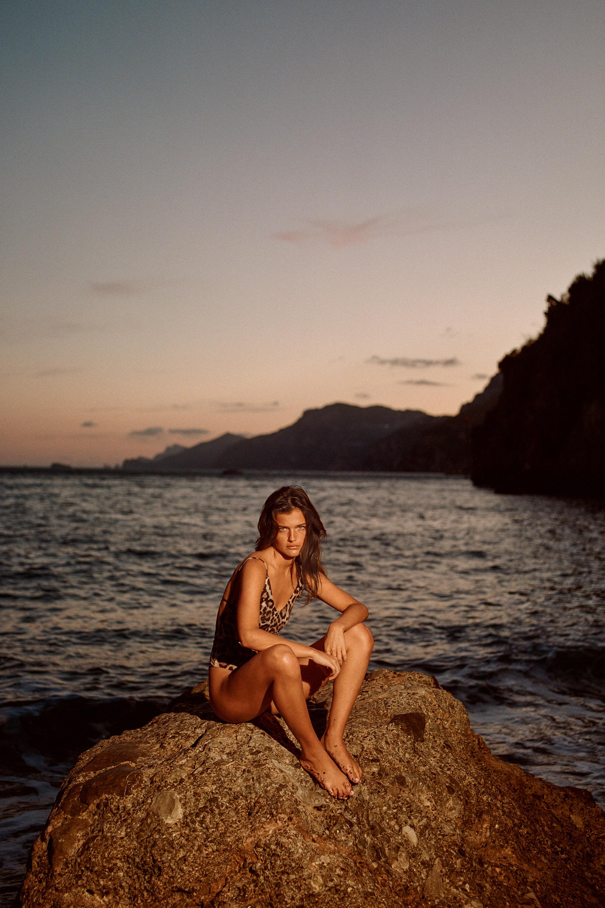 ANIMAL PRINT SWIMSUIT